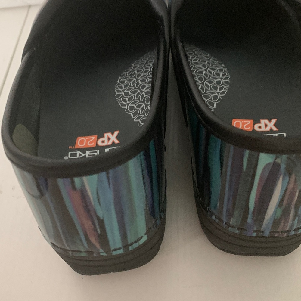 Dansko XP20 Clogs - Picture 6 of 10